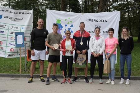 Mirna, 10 dobrodelni Trimmigo, podzupan Z Remic, J Hazdovac, M Leban,U Avgustincic, M Vtic, M H Slak, E Klinec, foto Pep (9)